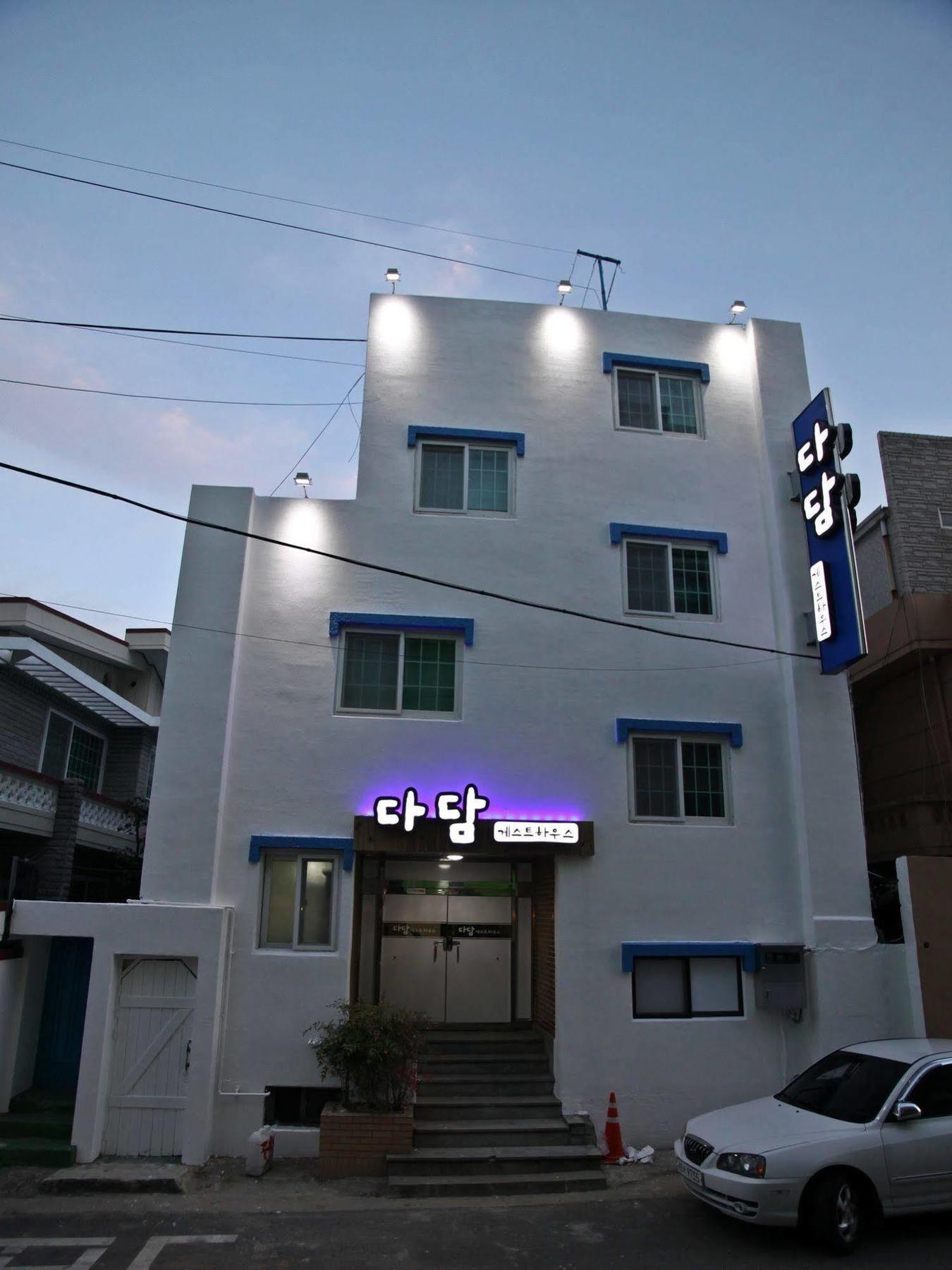 Dadam Guesthouse Yeosu Exteriör bild